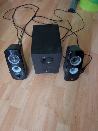 Logitech speaker system - logitech, z323