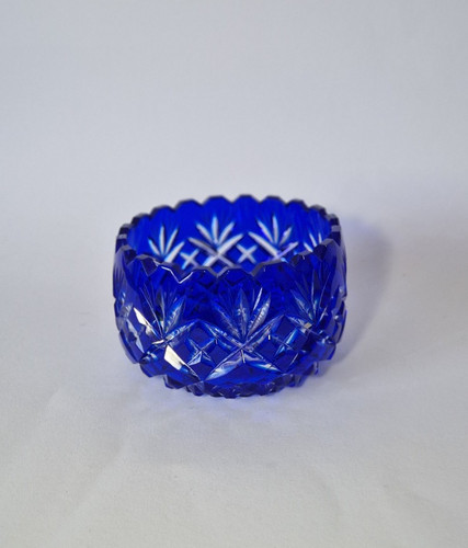Konfektschale aus blauem