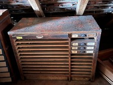 Antiker Druckerschrank