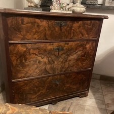 Verkaufe alte Kommode für 250
