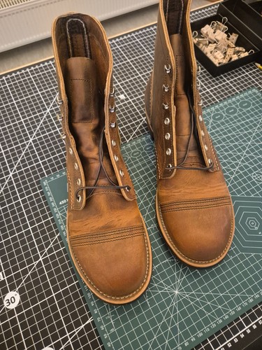 Red wing iron - wing, 8085