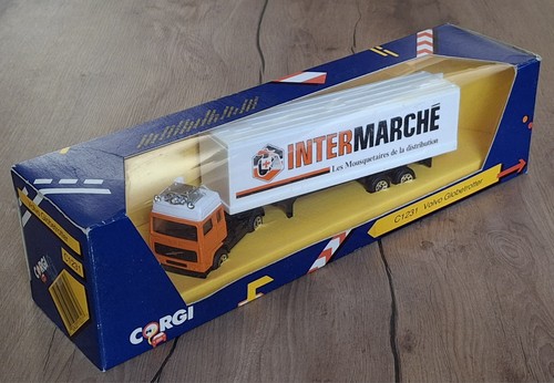 Corgi volvo f12 - 1/64,
