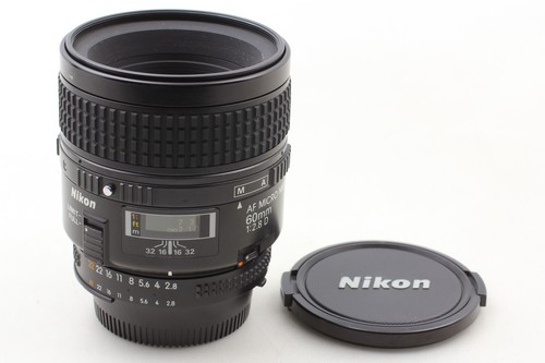 Fast neuwertig nikon - [,