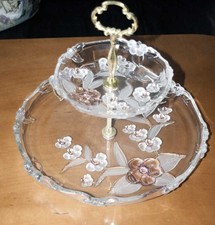 Edle 2-stöckige Etagere mit