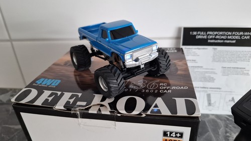 Mini auto 36 - rc, 1/36
