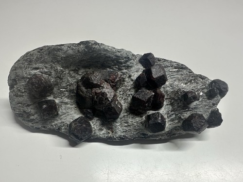 Granat almandin - almandin, in