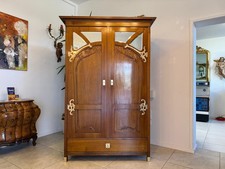 Antiker Restaurierter