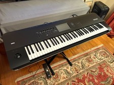 Korg NAUTILUS73 73-key