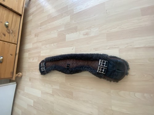 Lammfel kurzgurt modgurt - lammfel,