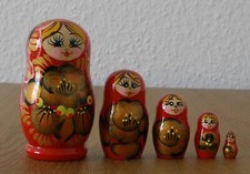 Matroschka! Babuschka. Matrjoschka! Matrioschka! 5 Holzpuppen! Schönes Geschenk!