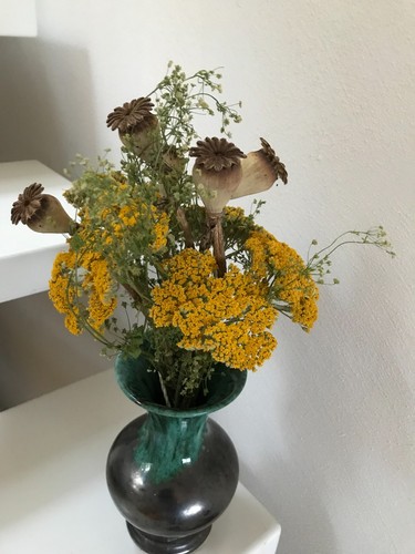 Getrockneter blumenstrauß - getrockneter,
