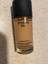 MAC Studio Fix Fluid SPF 15 24H Matte Foundation - NW15 nur 2x benutzt 15ml