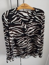  sehr schöne Freequent Linn Bluse V-Ausschnitt Gr. XL wie neu