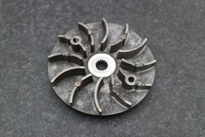 Honda  @ 125 NES  orig.  Riemenscheibe der Variomatik  (25914)