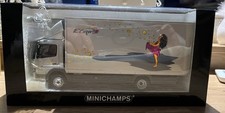 MINICHAMPS 1:43 Mercedes-Benz