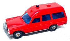 Wiking 607 Mercedes 200 Feuerwehr - Krankentransportwagen - rot H0 HO 1:87