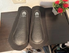Schwarze Gamaschen Für Hinten