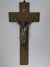 Kruzifix Wandkreuz Eiche Jesus