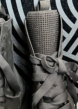 STEFFEN SCHRAUT by Kennel &