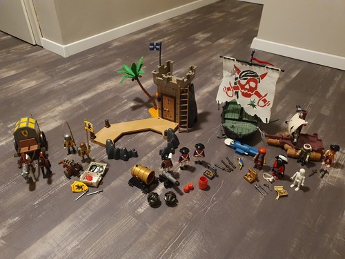 PLAYMOBIL