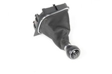 VW Scirocco III 6 Gang Schaltknauf Schaltmanschette Rahmen 1K0711113CG 