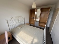 Schlafzimmer Komplettset mit Bett, Matratze, Schrank,Nachtisch