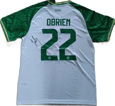 Handsigniertes Trikot Jake