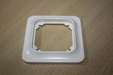 Merten Atelier 1-fach Rahmen (3971) in cremeweiß (ältere Variante)