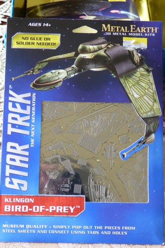 Metal earth star - metal, trek