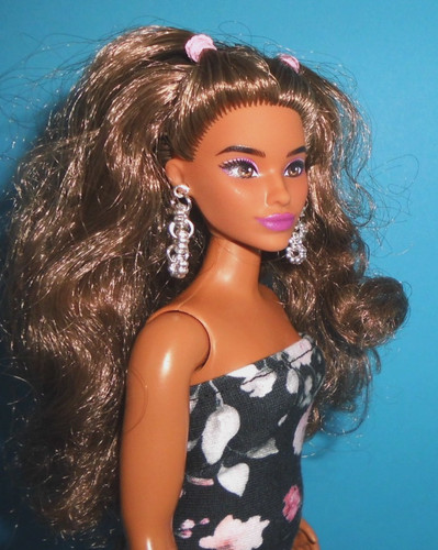 %**Barbie