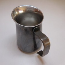 Krug Metall Silber Grau Mf