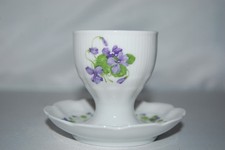 Eierbecher auf Fuß Romantica Viola Kaiser Porzellan
