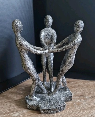 Gilde sculpture collection - gilde,