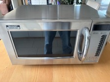 Sharp R15AT Gastro-Mikrowelle 1000 W, 28 l, 11 Stufen, SoftTouch, Edelstahl TOP