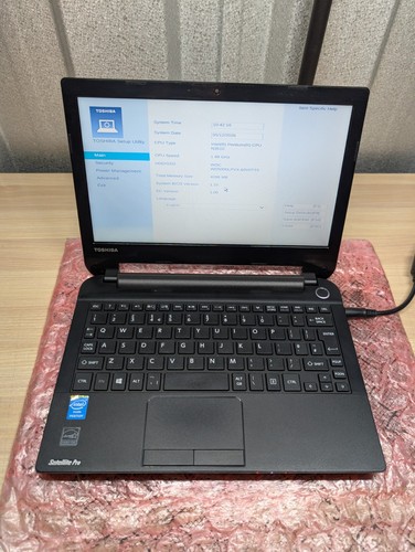 Toshiba satellite pro nb10 - toshiba,