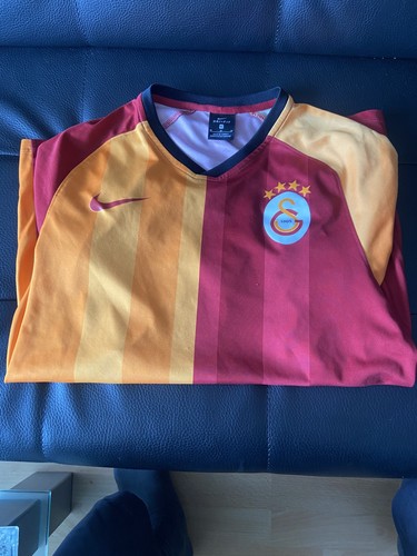 Nike galatasaray istanbul - galatasaray,