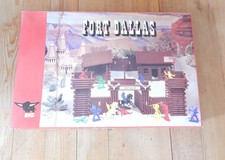 Big Fort Dallas Jean Höfler