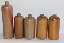 5 antike alte Tonflaschen Mineralwasser Flaschen Töpferware Blumenvase