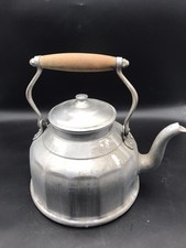 Grande Bouilloire En Aluminium