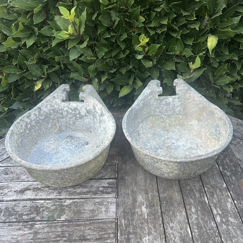 Guss vintage viehtränke - x2,