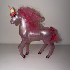 Barbie Einhorn Erdbeereis Einhorn Sweet Ville Dreamtopia Mattel