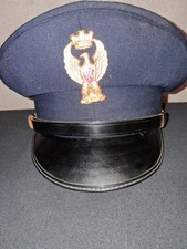 Dienst-/Schirmmütze