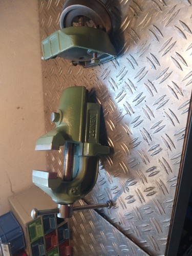 Schraubstock leinen mit - c,