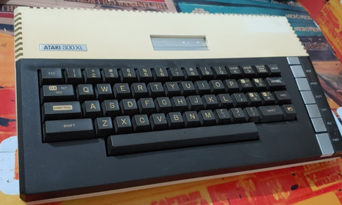 Atari 800 - atari, 8-bit
