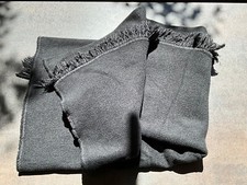 David Fussenegger Wohndecke Plaid Anthrazit mit Fransen ca. 195 x 153cm