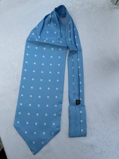 Krawattenschal, ascot