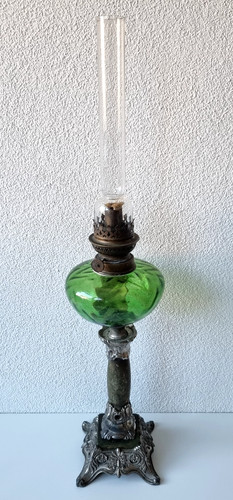 Schöne antike petroleumlampe - schöne,,