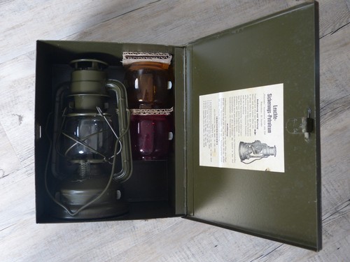 Unbenutzte petroleum lampe - petroleum,