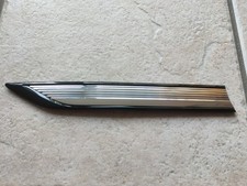 Original Volkswagen 5NA853688P