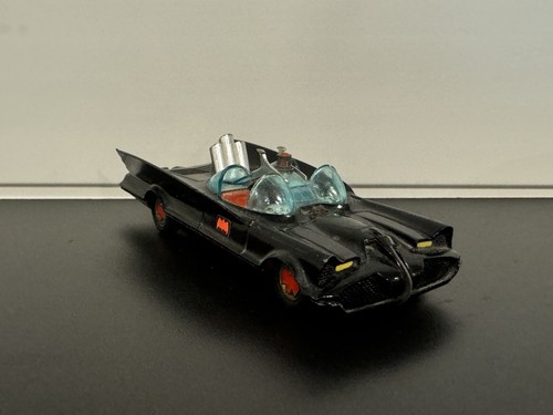 Corgi batman batmobile - corgi, 60's